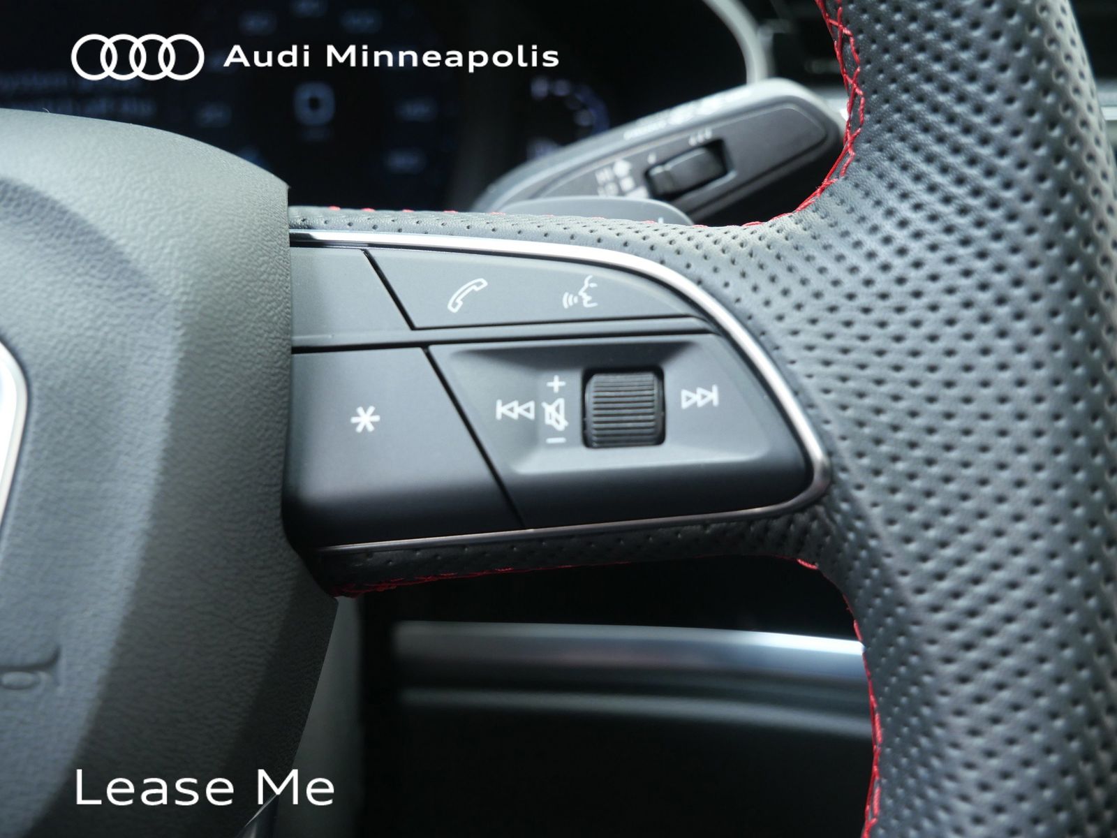 Thumbnail: 2025 Audi Q3 - 24