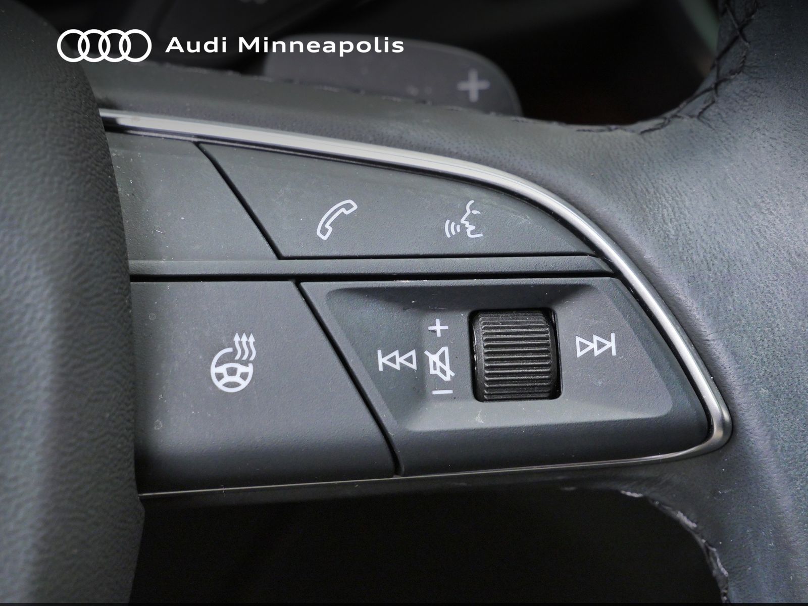 Thumbnail: 2023 Audi Q5 - 23