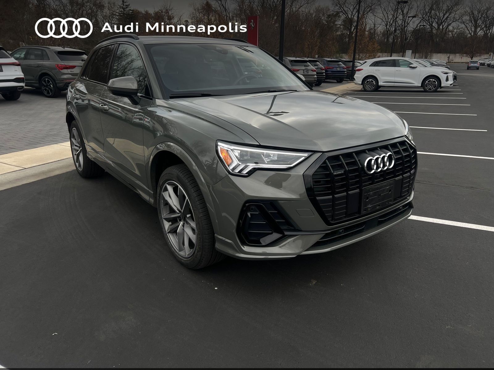 Thumbnail: 2025 Audi Q3 - 10