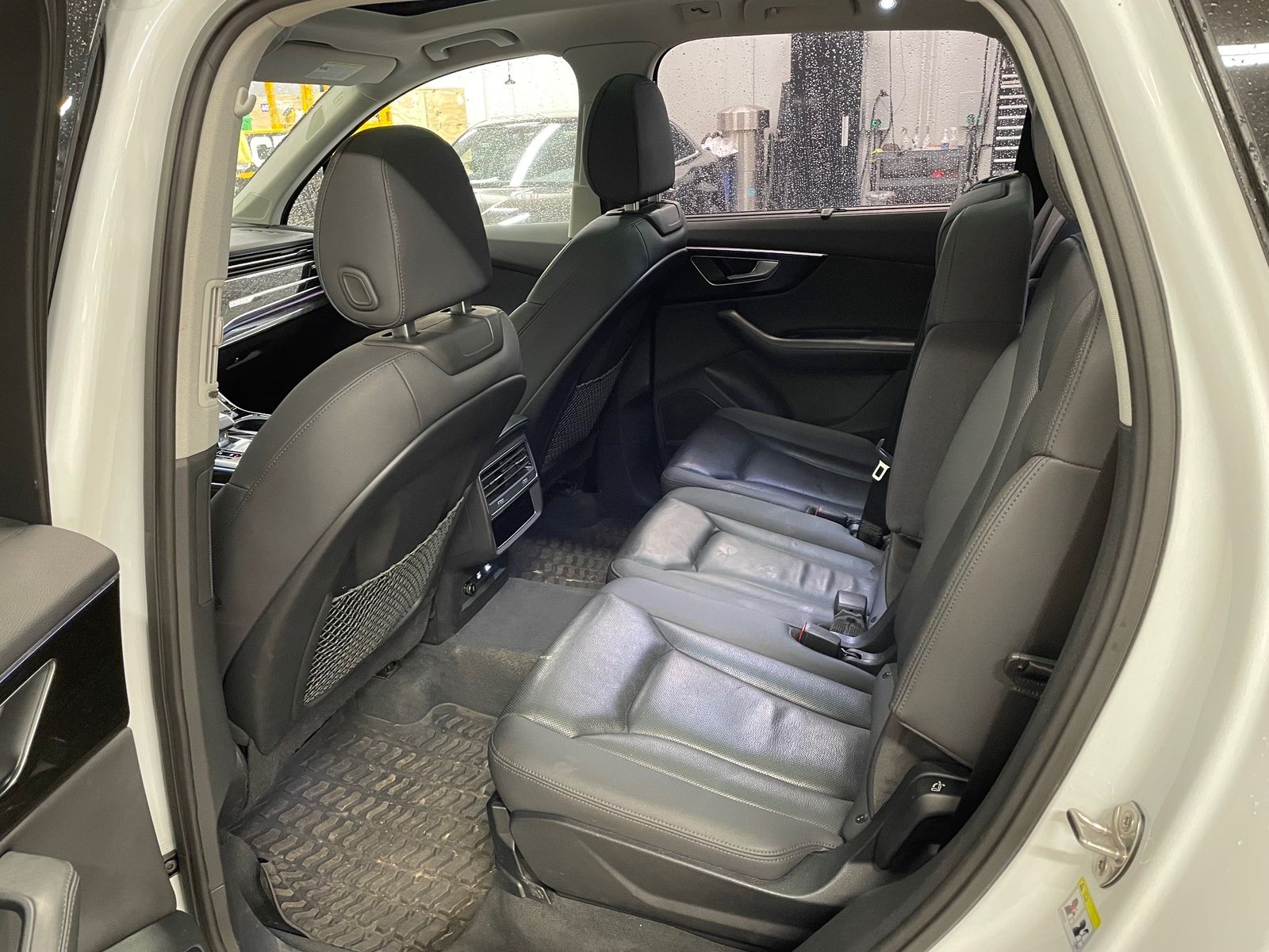 Thumbnail: 2021 Audi Q7 - 6