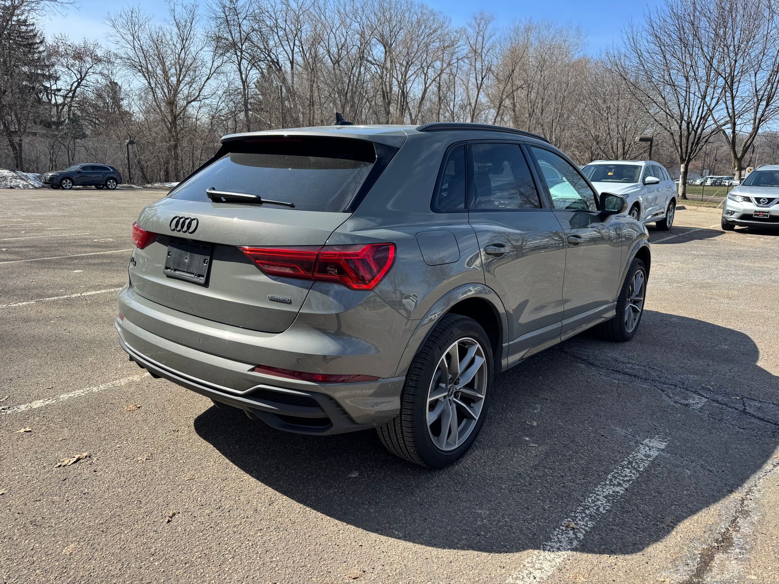 Thumbnail: 2025 Audi Q3 - 4