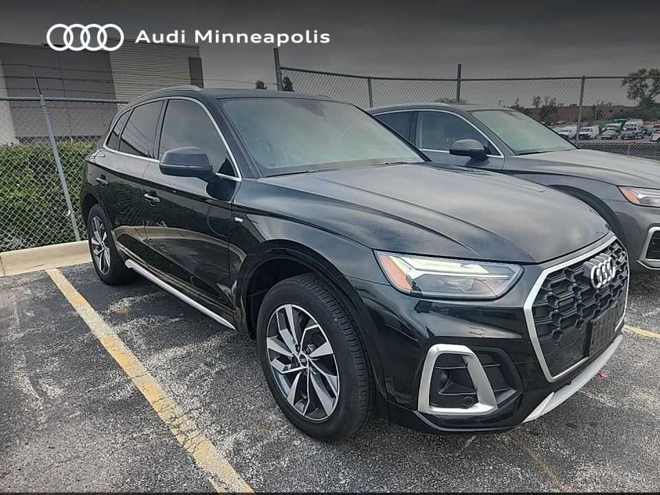 Thumbnail: 2023 Audi Q5 - 3