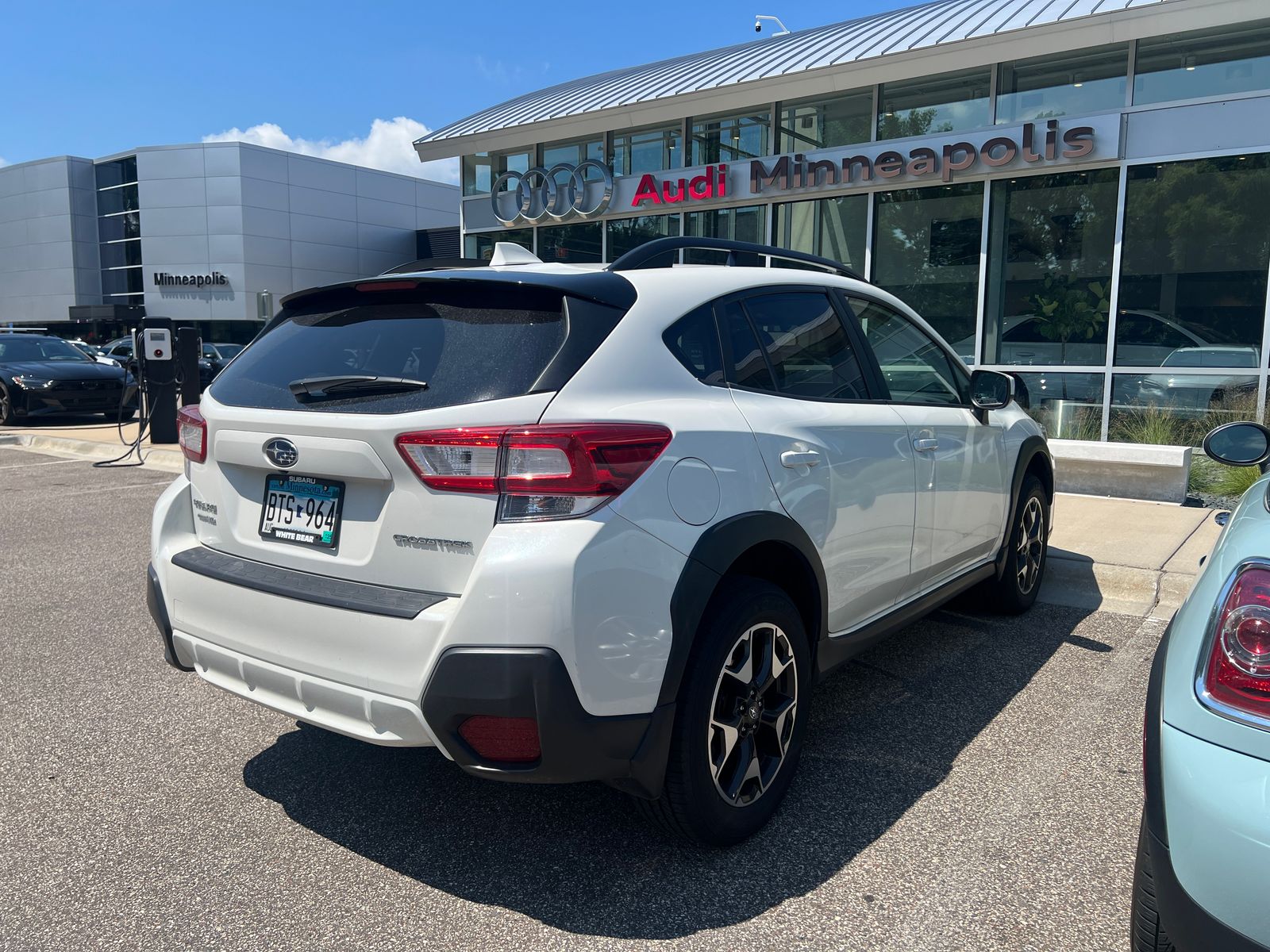 Thumbnail: 2019 Subaru Crosstrek - 4