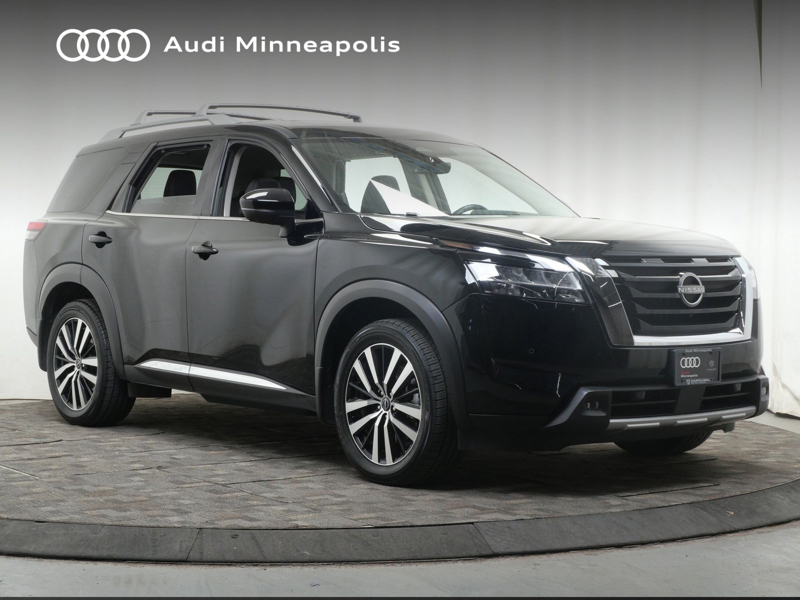 Thumbnail: 2023 Nissan Pathfinder - 10