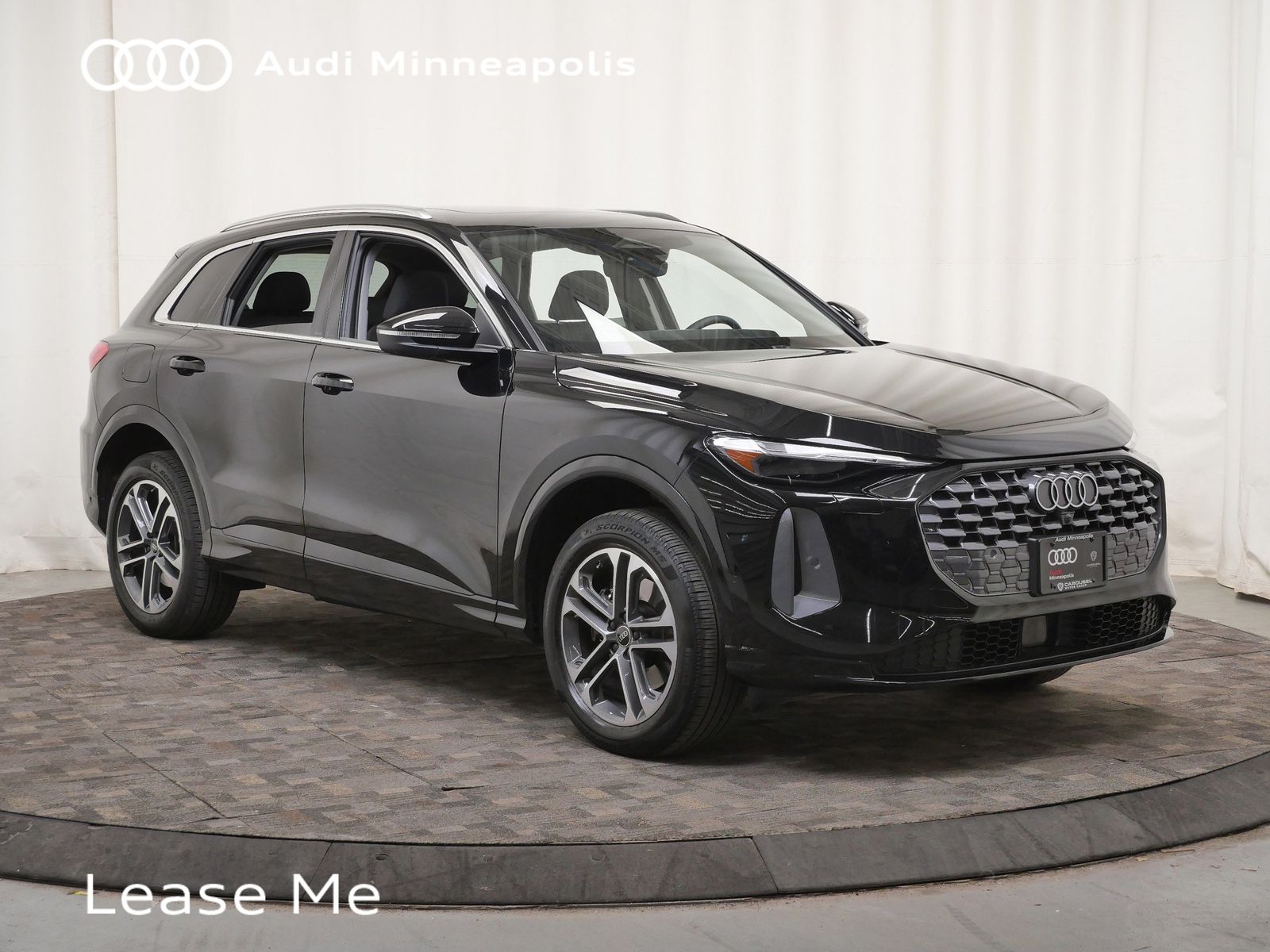 Thumbnail: 2025 Audi Q5 - 10