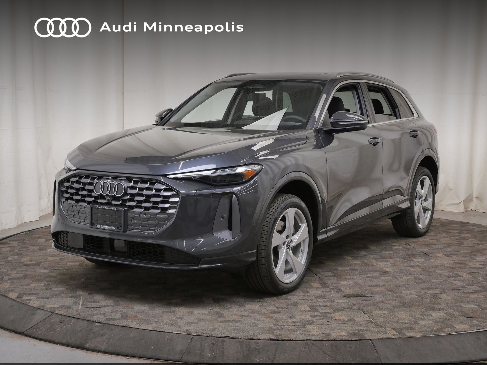 Thumbnail: 2026 Audi Q5 - 1