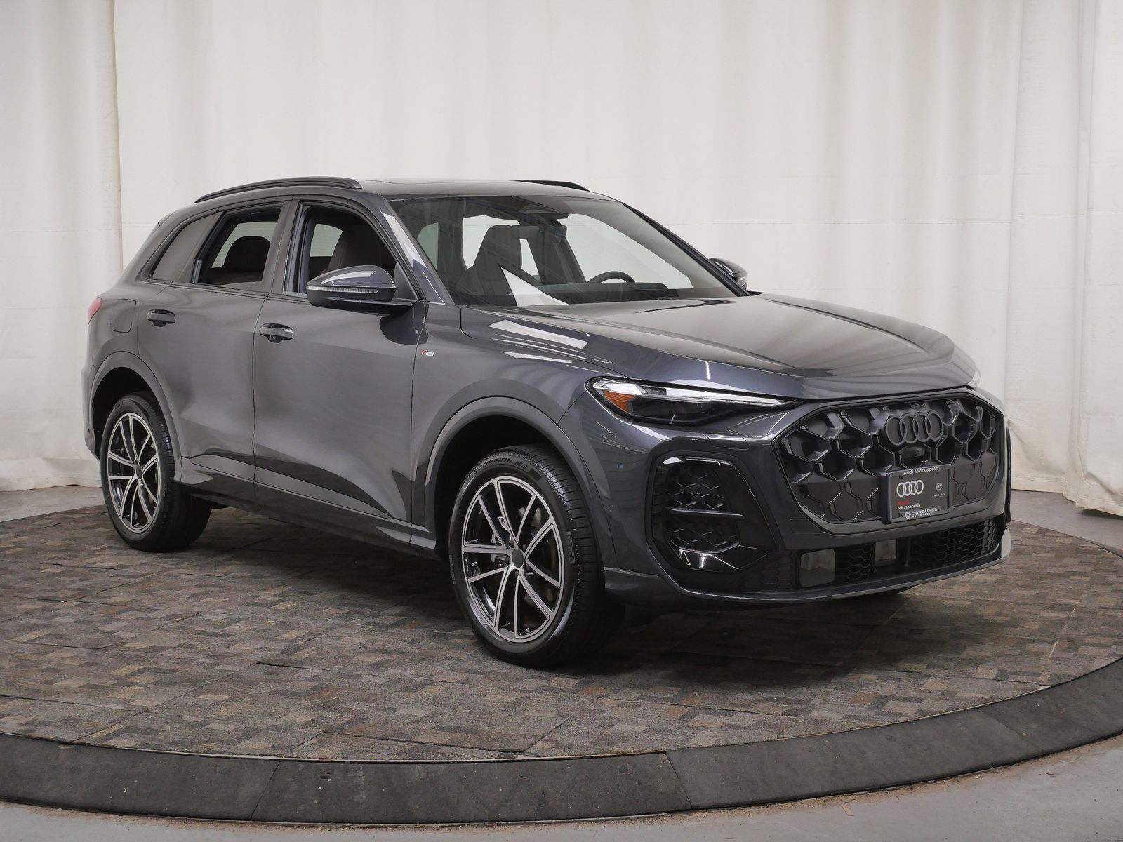 Thumbnail: 2026 Audi Q5 - 8