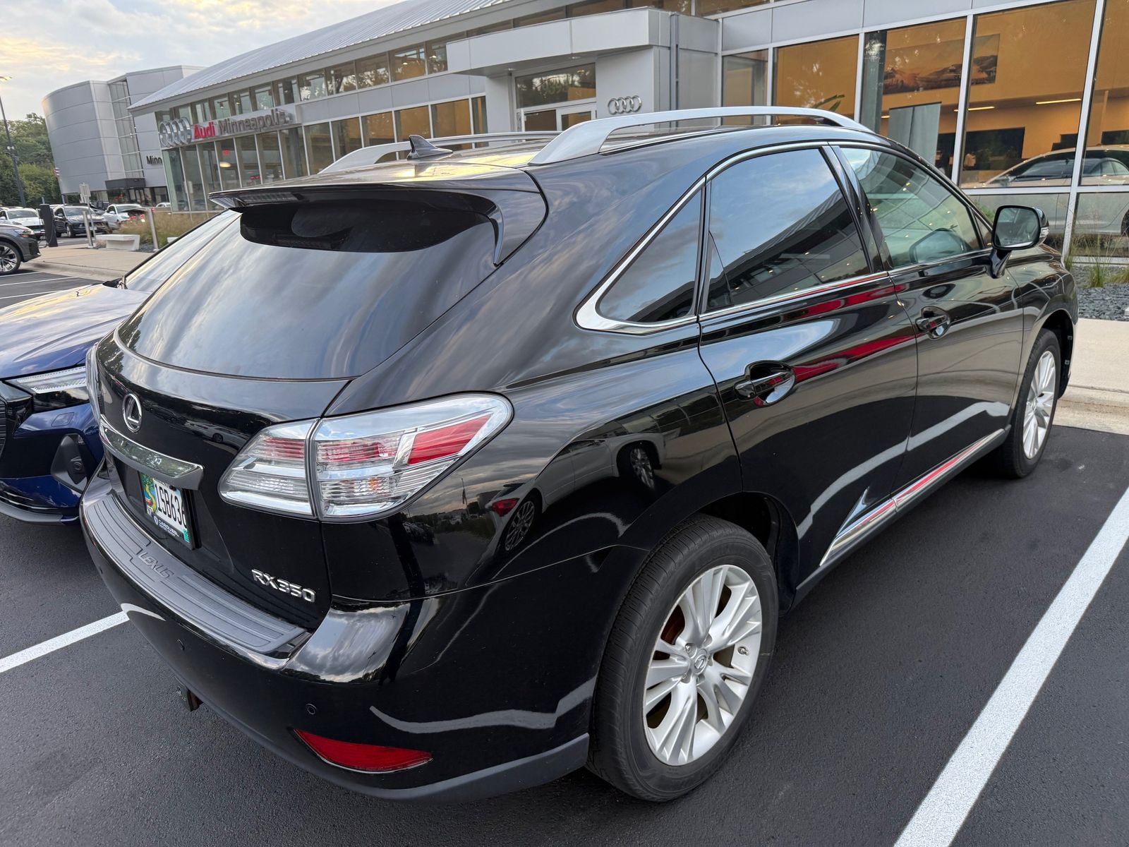 Thumbnail: 2011 Lexus RX - 4