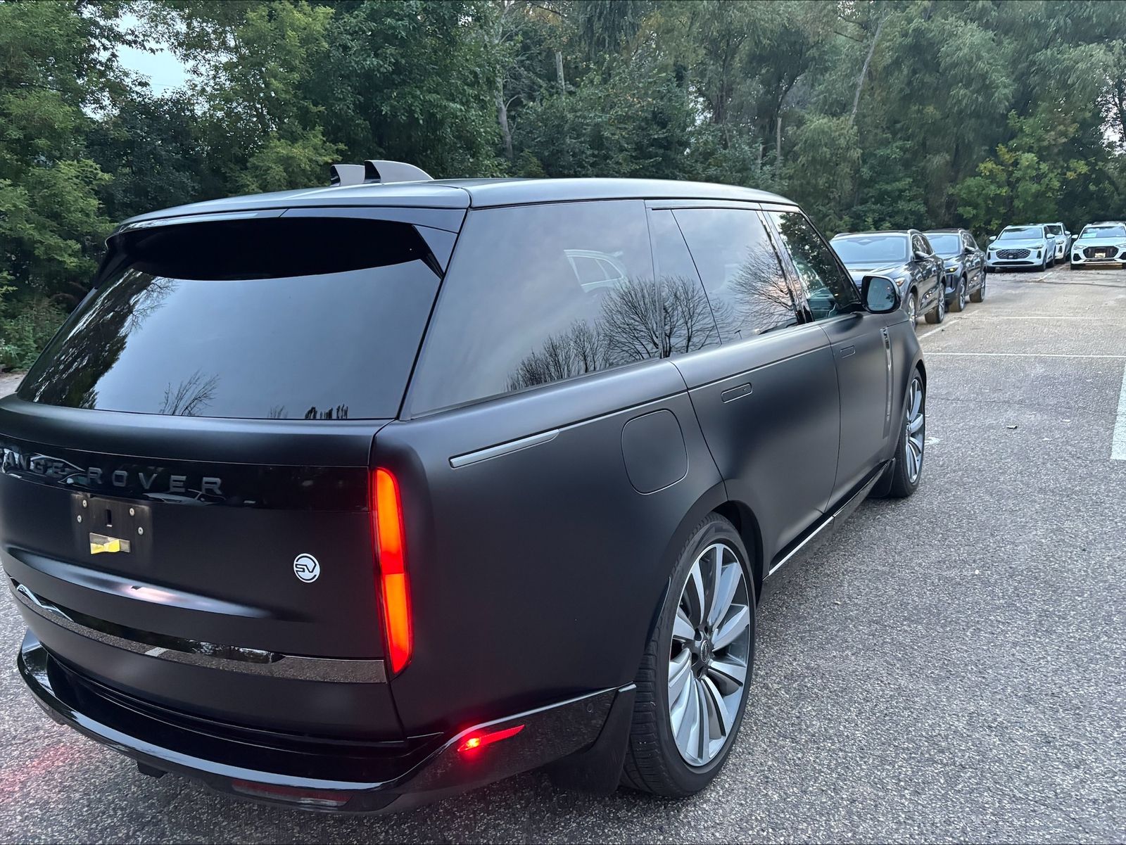 Thumbnail: 2023 Land Rover Range Rover - 5