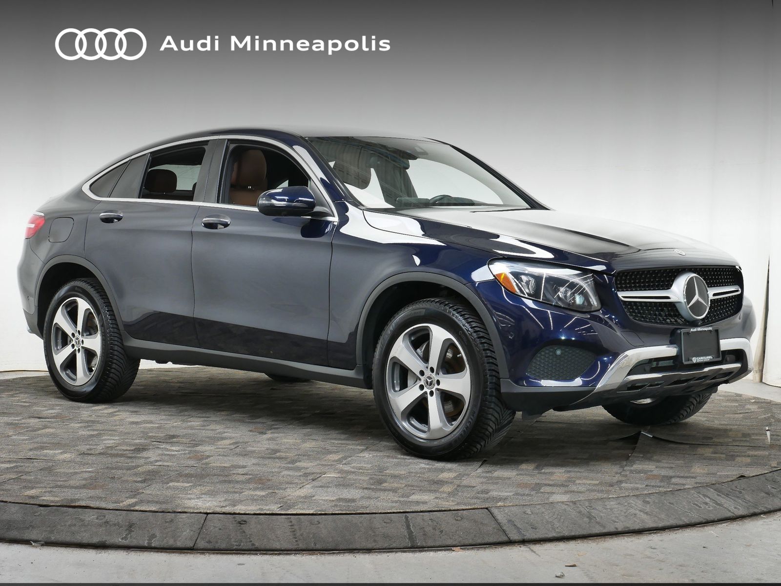 Thumbnail: 2019 Mercedes-Benz GLC - 9