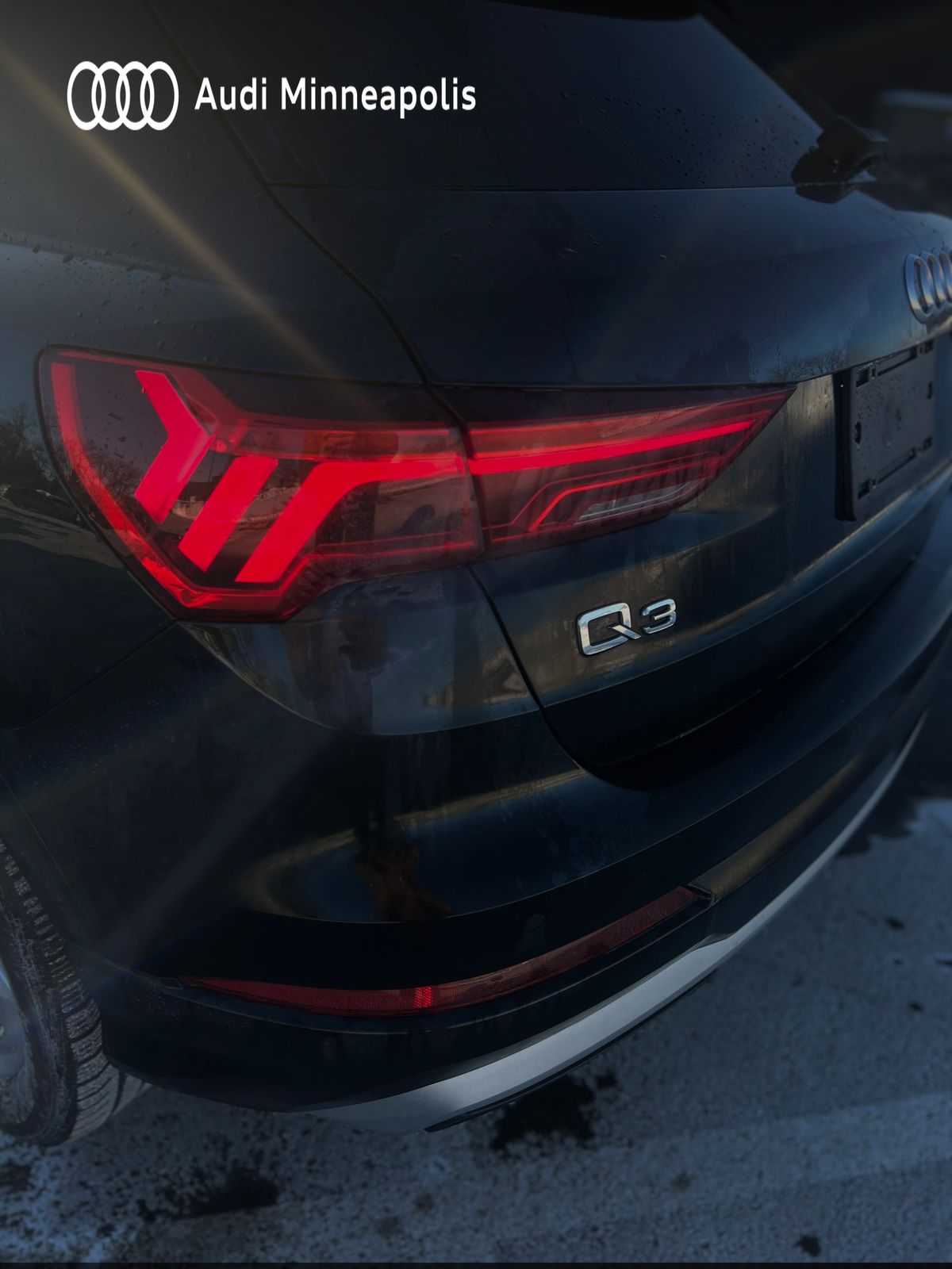 Thumbnail: 2022 Audi Q3 - 11