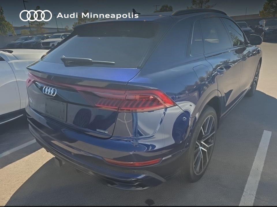 Thumbnail: 2023 Audi Q8 - 4
