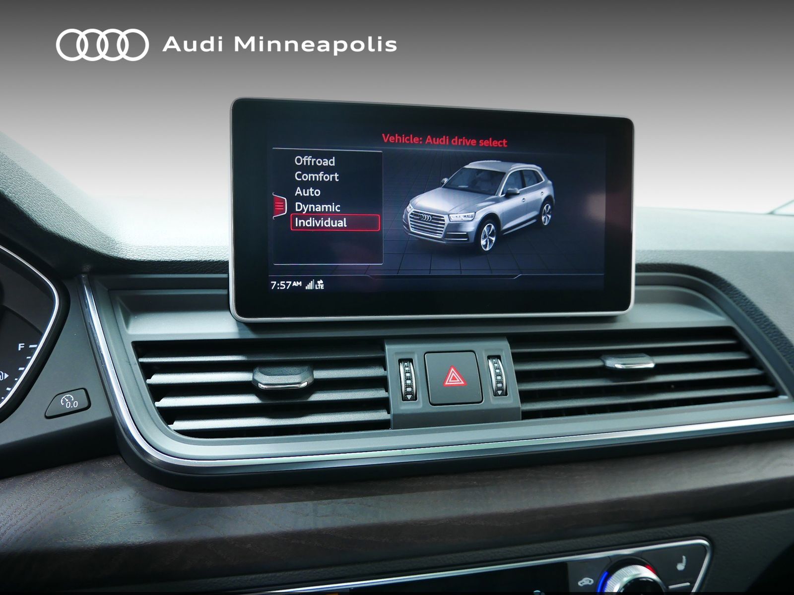 Thumbnail: 2019 Audi Q5 - 30