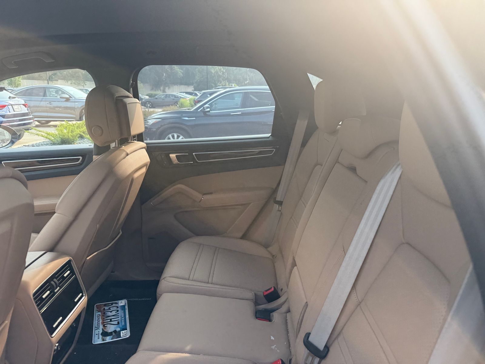 Thumbnail: 2023 Porsche Cayenne - 6