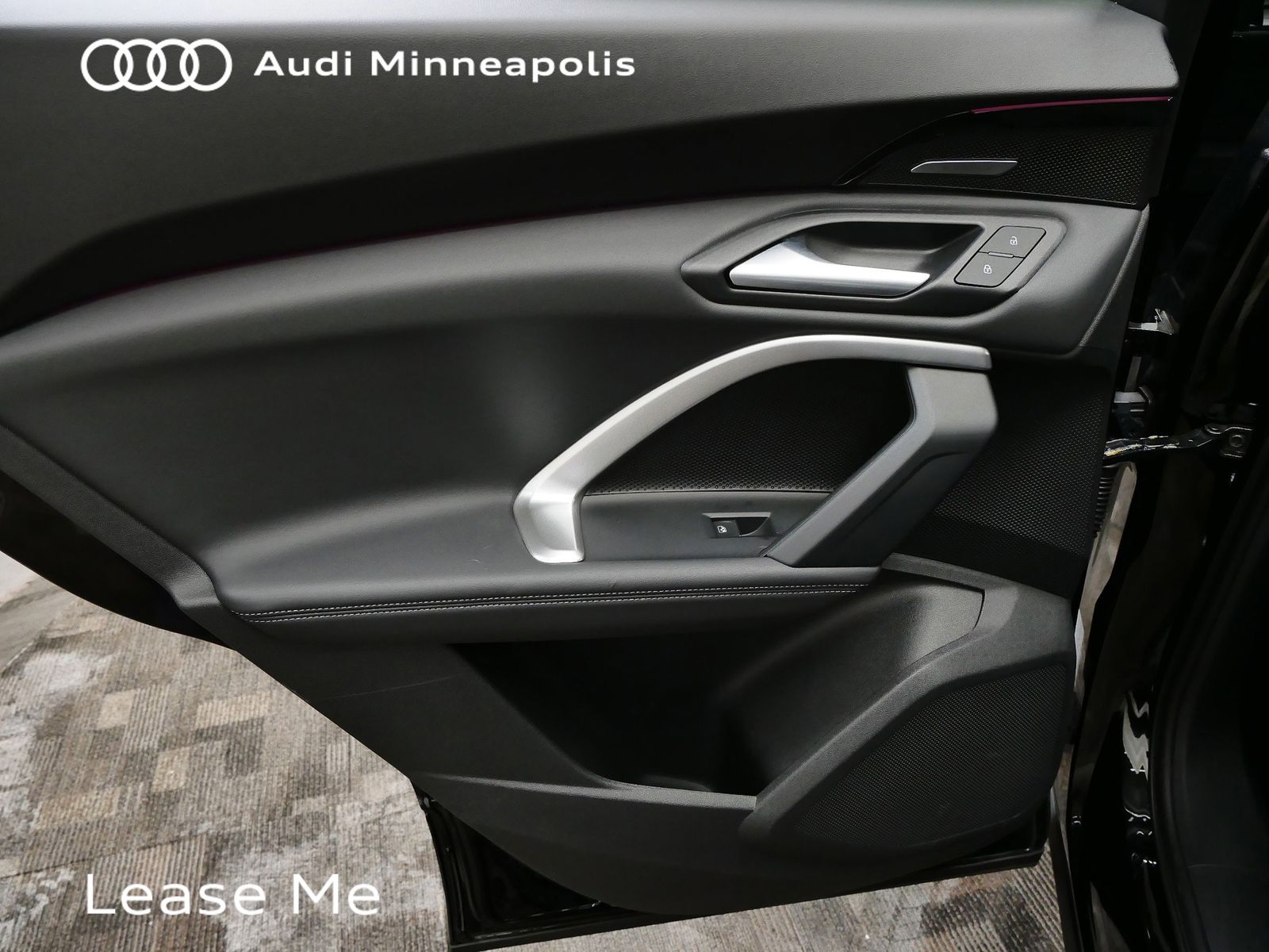 Thumbnail: 2025 Audi Q5 - 16