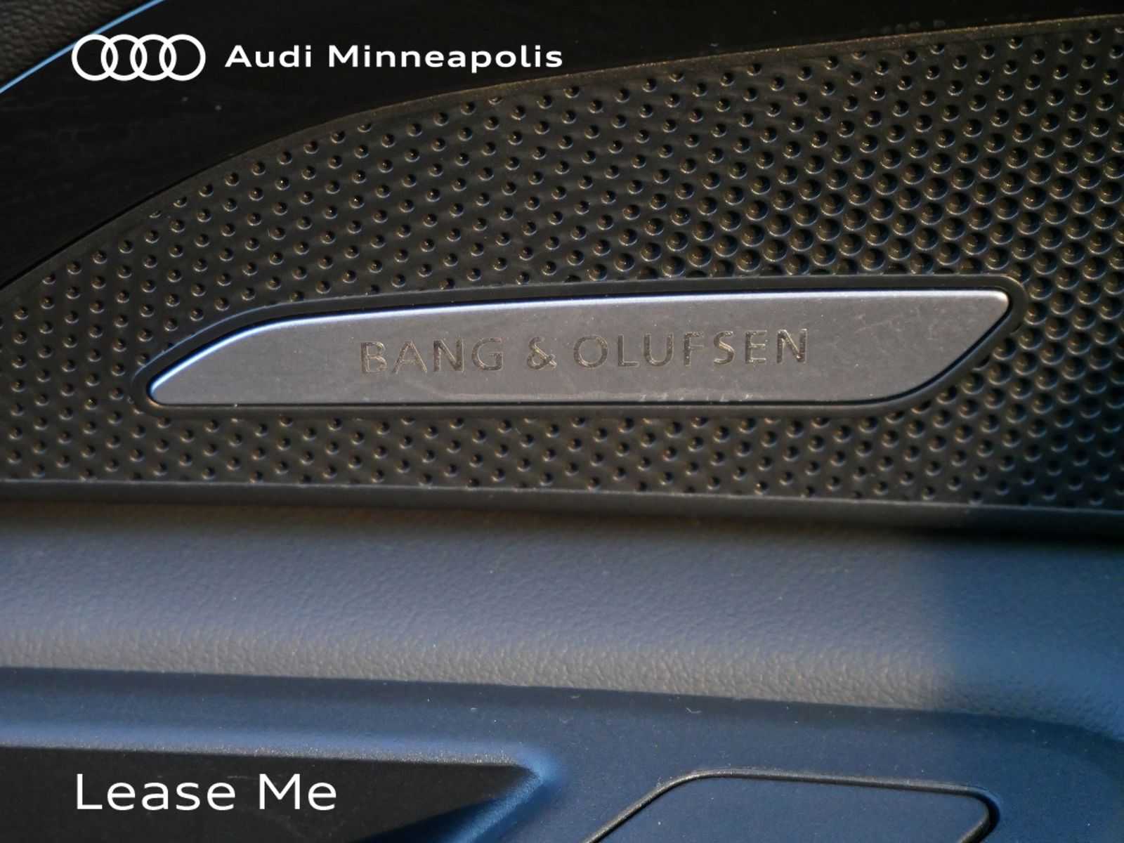 Thumbnail: 2025 Audi Q5 - 21