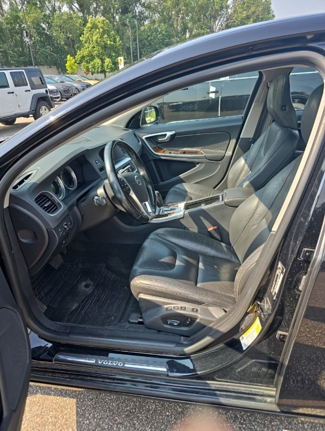 Thumbnail: 2012 Volvo S60 - 2