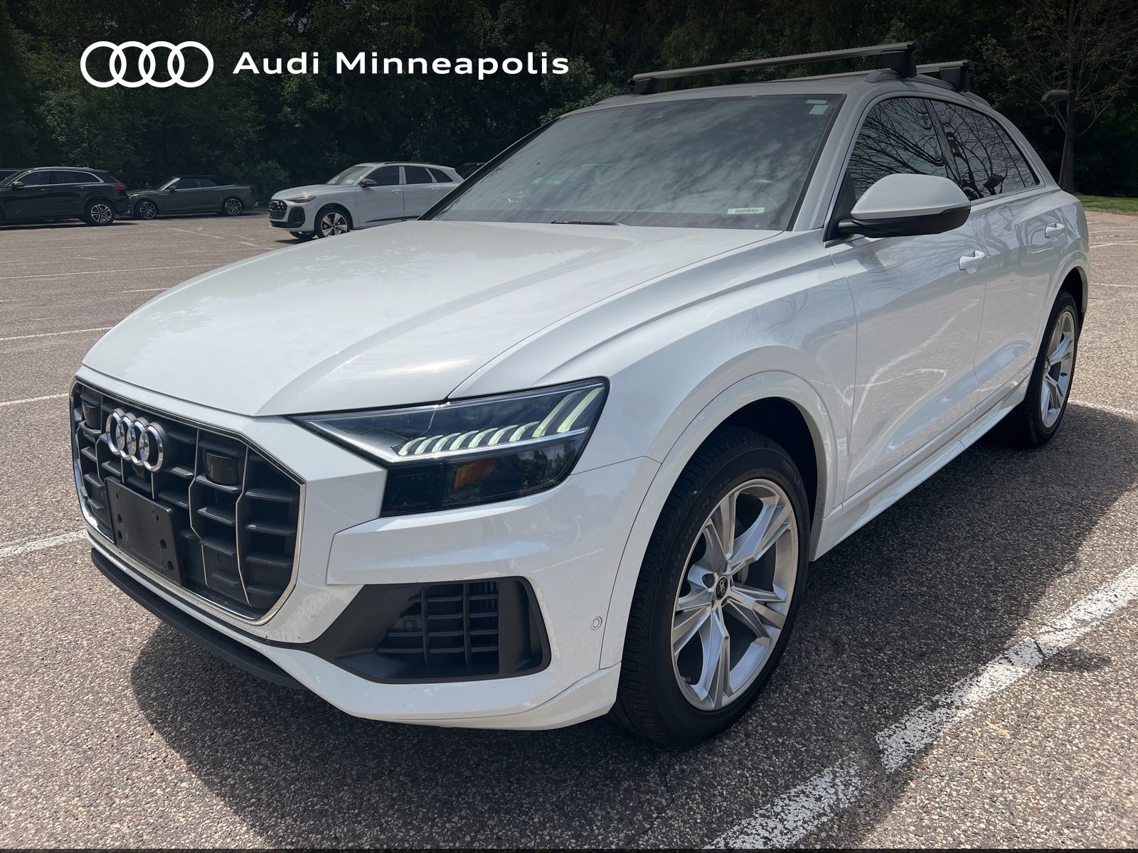 Thumbnail: 2023 Audi Q8 - 1