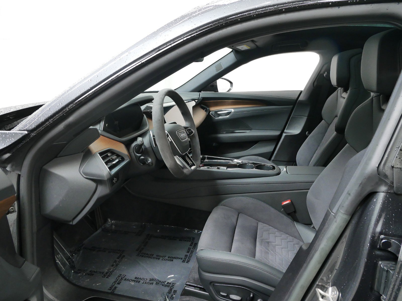 Used 2023 Audi e-tron GT Premium Plus with VIN WAUFJBFWXP7002416 for sale in Minneapolis, Minnesota
