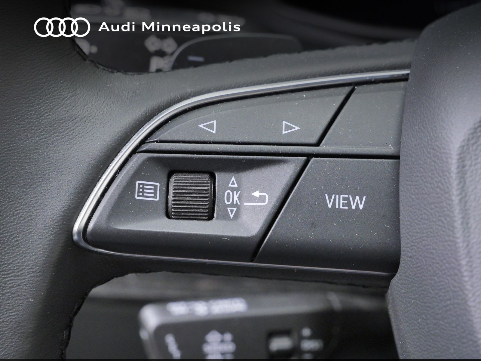 Thumbnail: 2023 Audi Q7 - 22