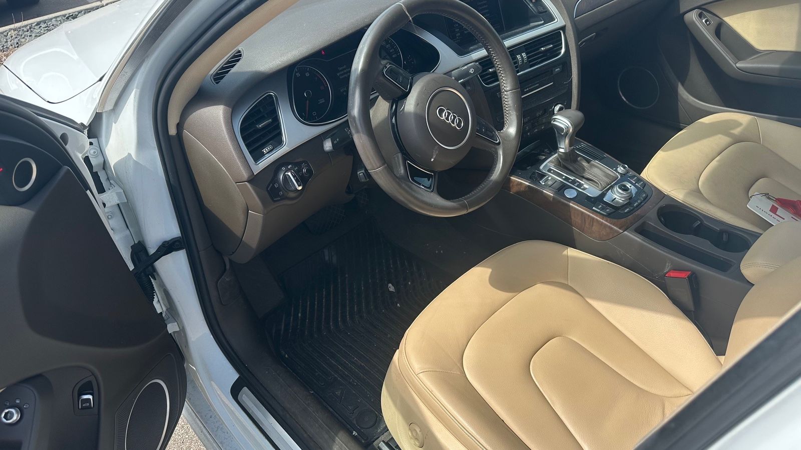 Thumbnail: 2016 Audi A4 - 2