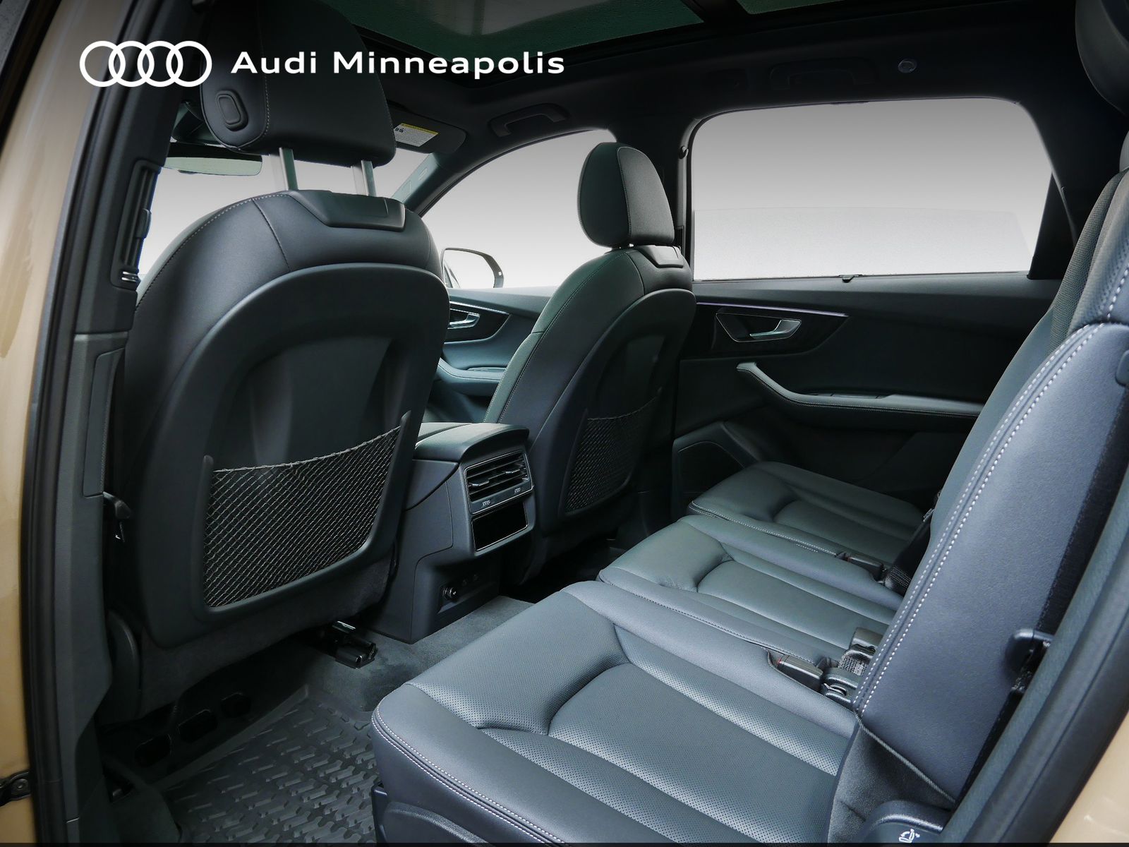 Thumbnail: 2025 Audi Q7 - 15