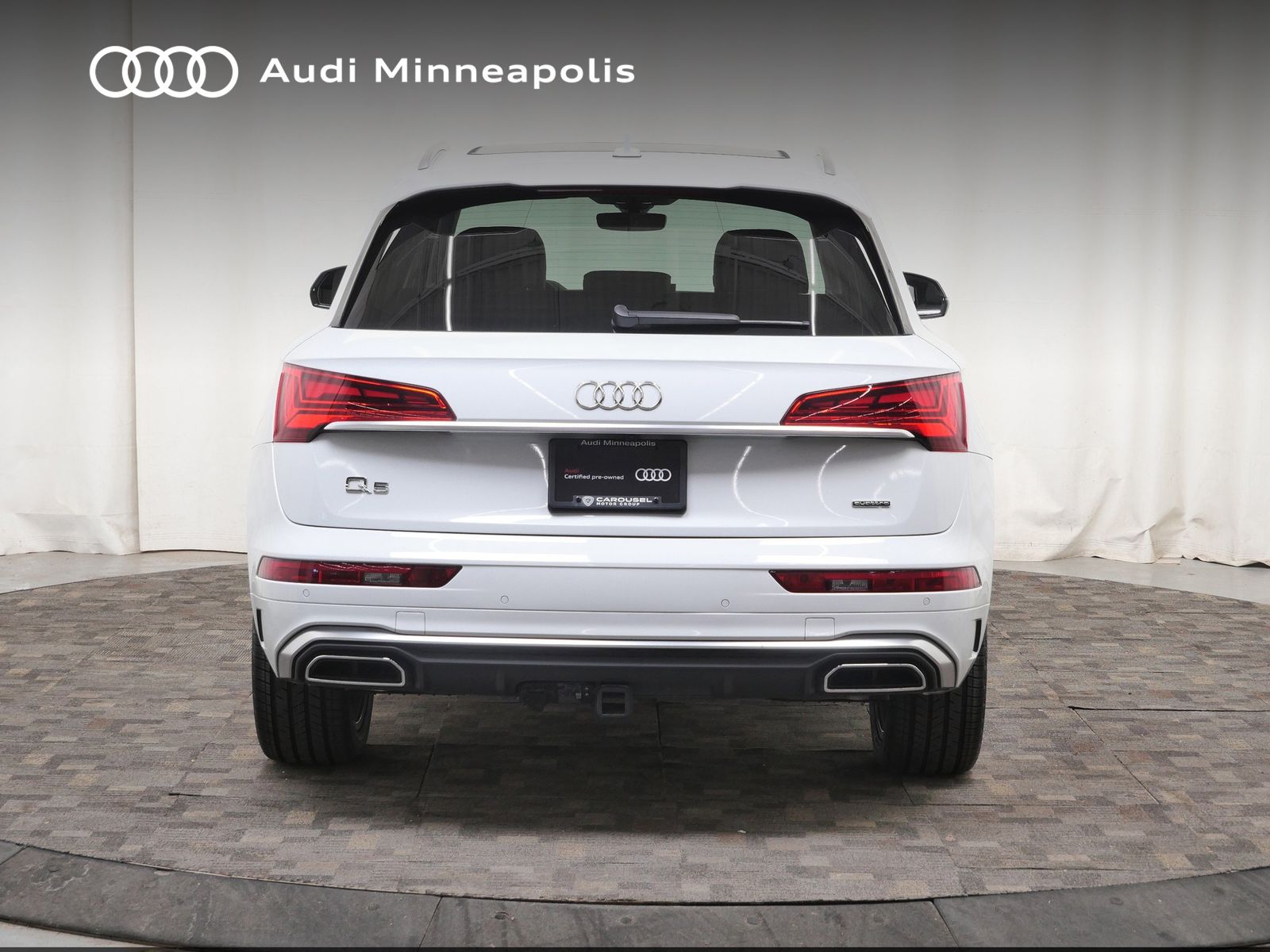 Thumbnail: 2023 Audi Q5 - 6