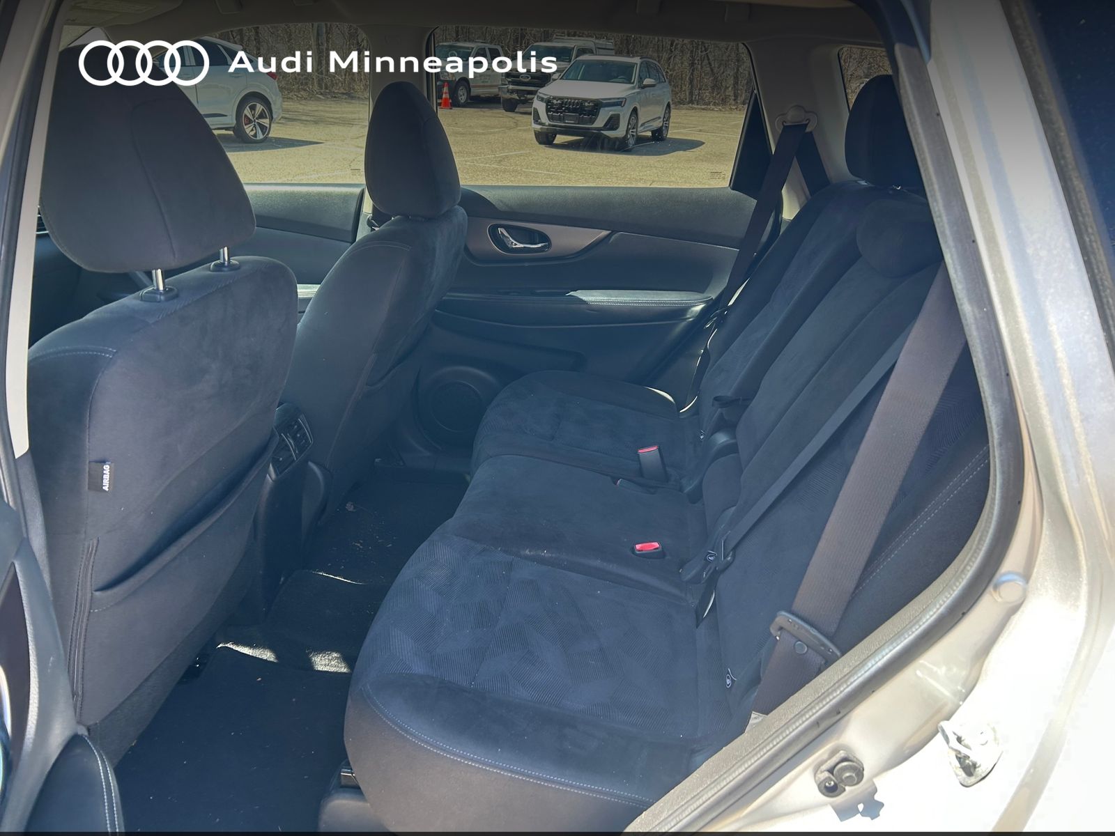 Thumbnail: 2015 Nissan Rogue - 12