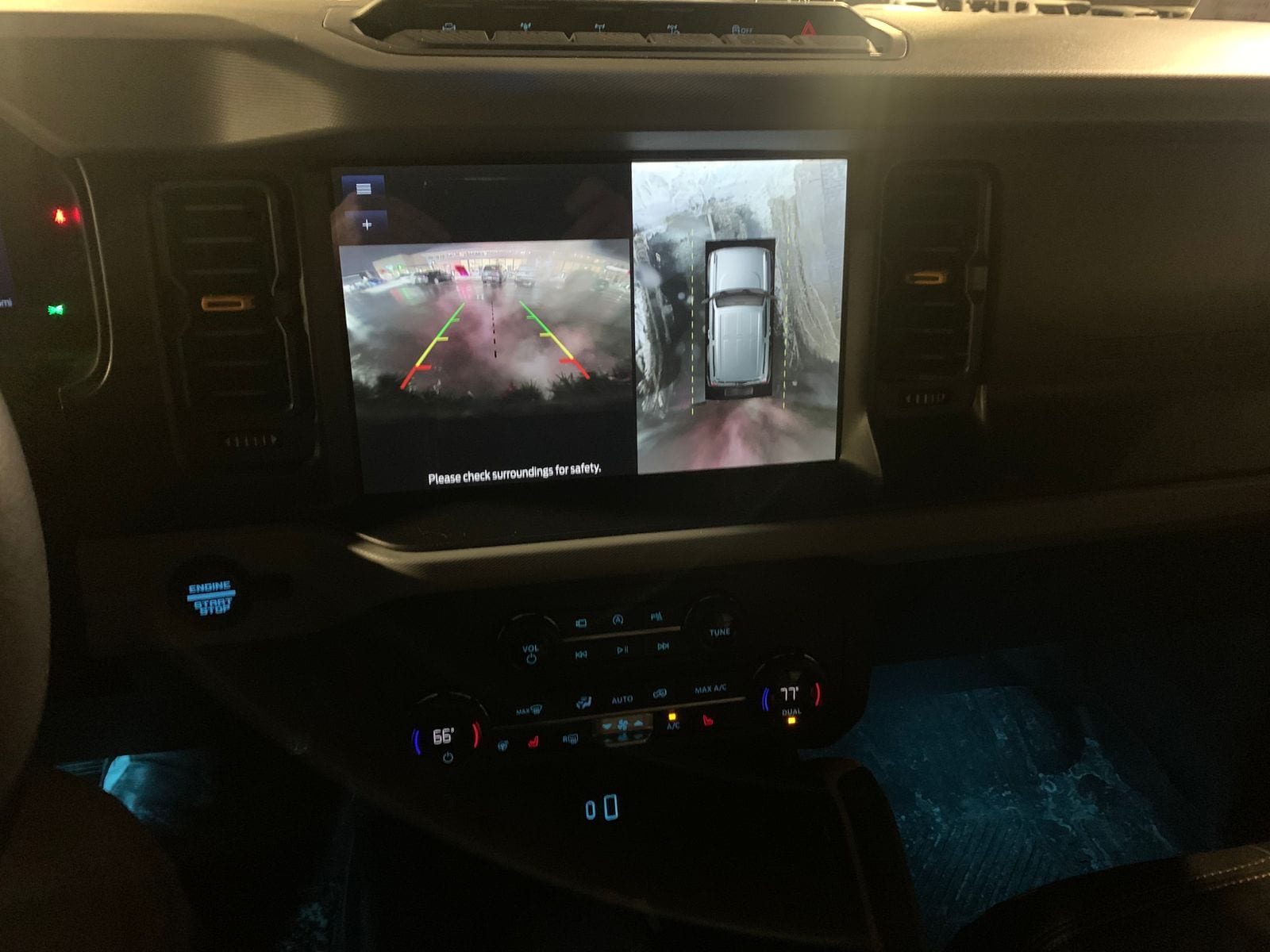 Thumbnail: 2023 Ford Bronco - 6