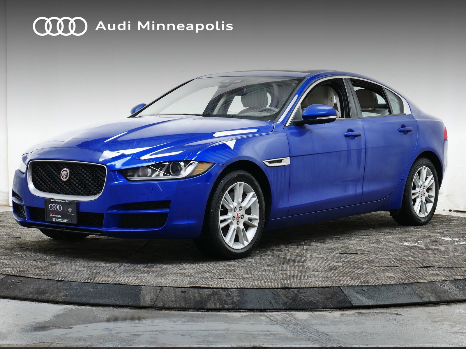 2018 Jaguar XE Premium -
                  Golden Valley, MN