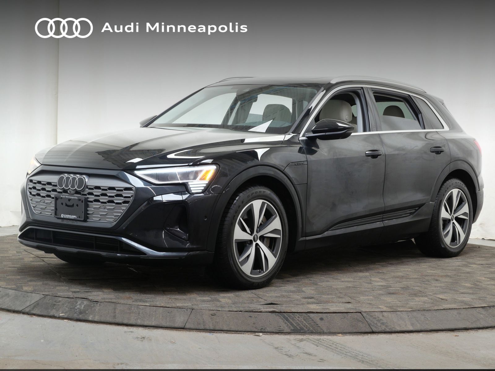 2024 Audi Q8 e-tron Premium Plus -
                  Golden Valley, MN