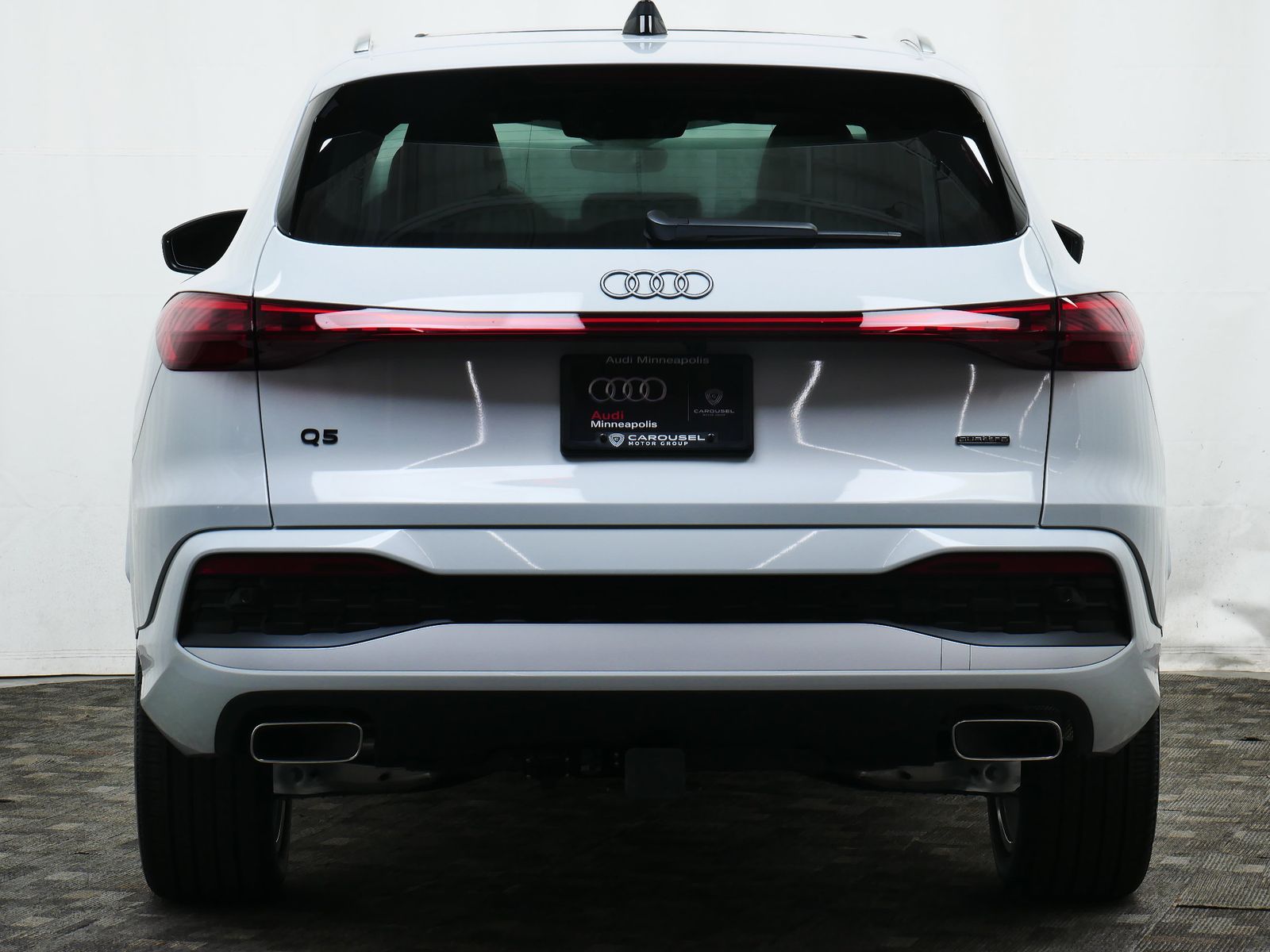 Thumbnail: 2025 Audi Q5 - 5