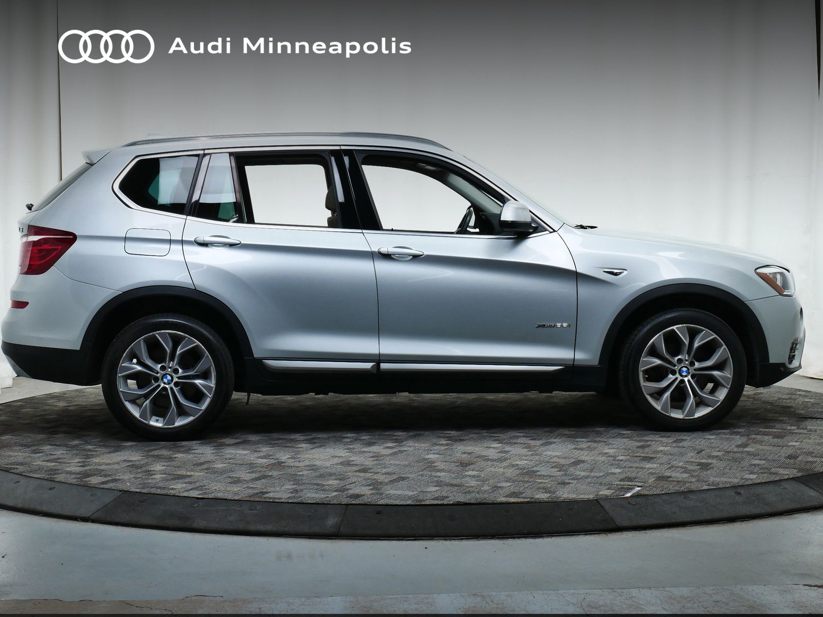 Thumbnail: 2017 BMW X3 - 9