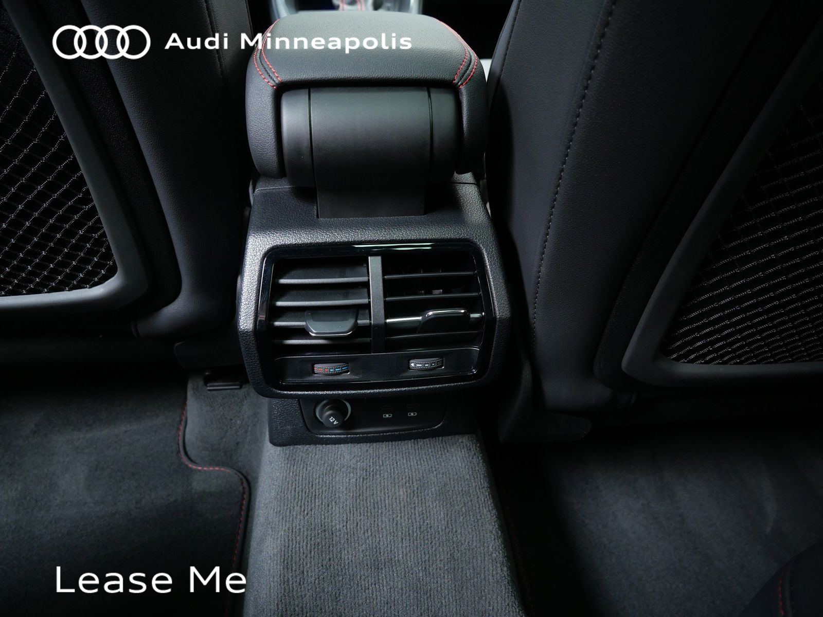 Thumbnail: 2025 Audi Q3 - 17