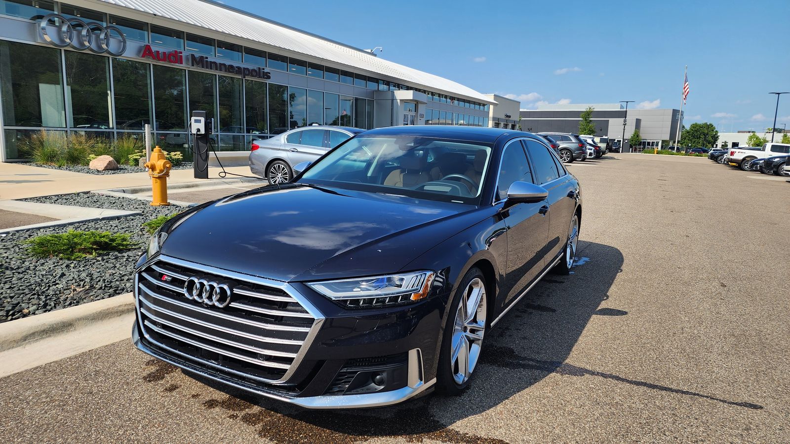 Used 2021 Audi S8 Base with VIN WAU8SAF82MN006047 for sale in Minneapolis, Minnesota