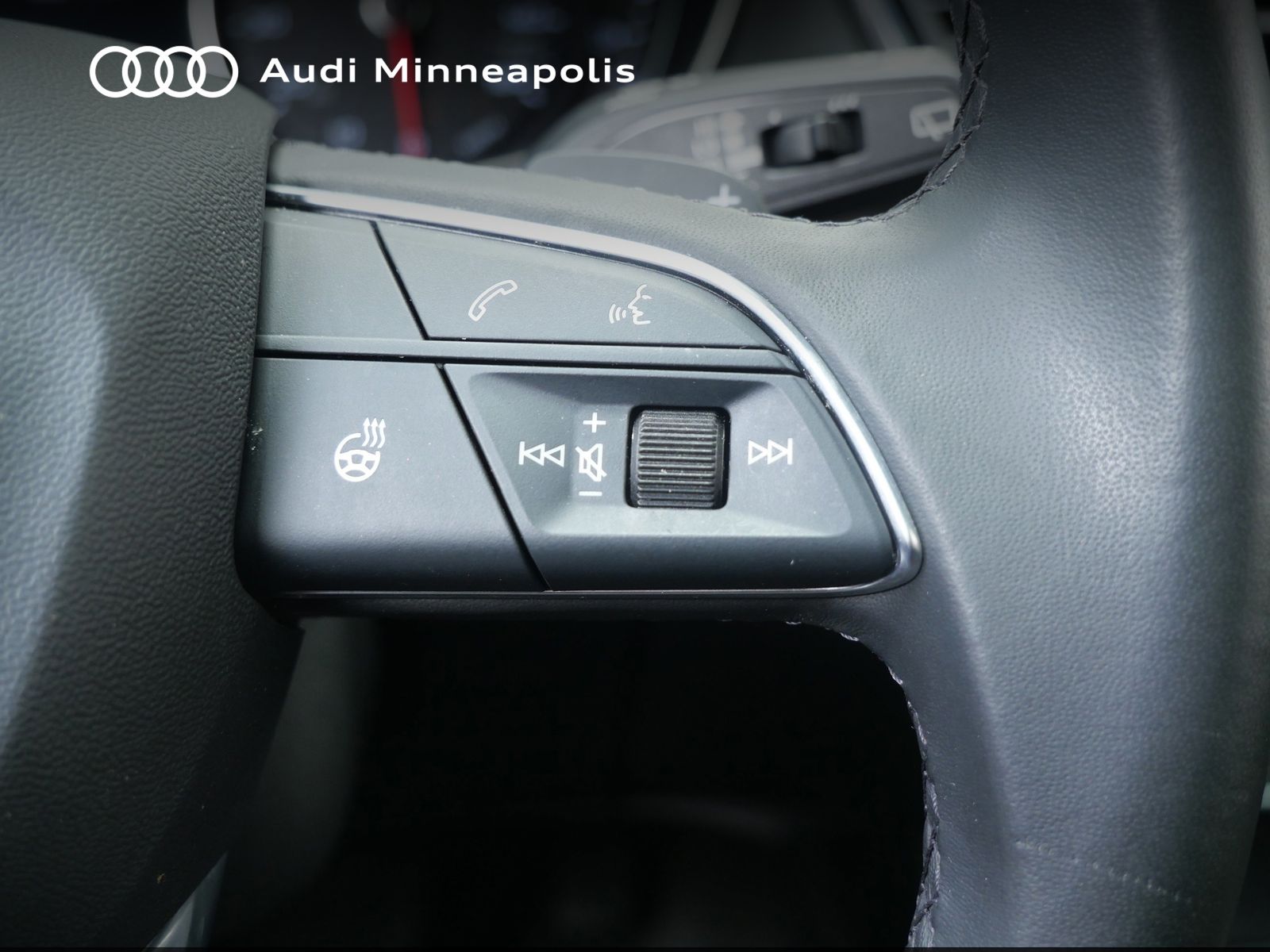 Thumbnail: 2023 Audi Q5 - 21