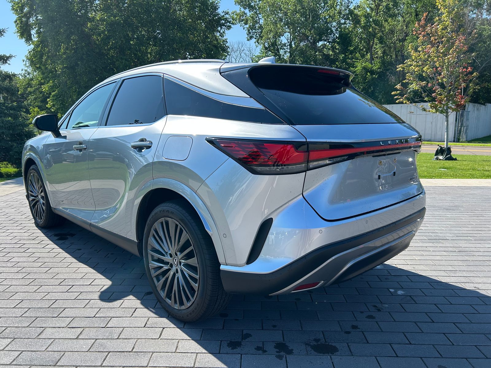 Thumbnail: 2023 Lexus RX - 7