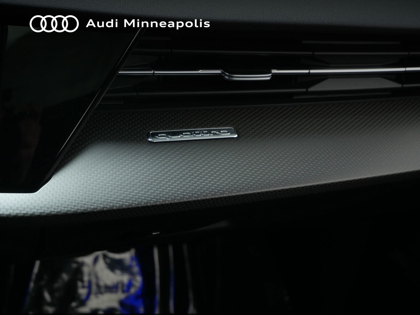 Thumbnail: 2024 Audi RS 3 - 32