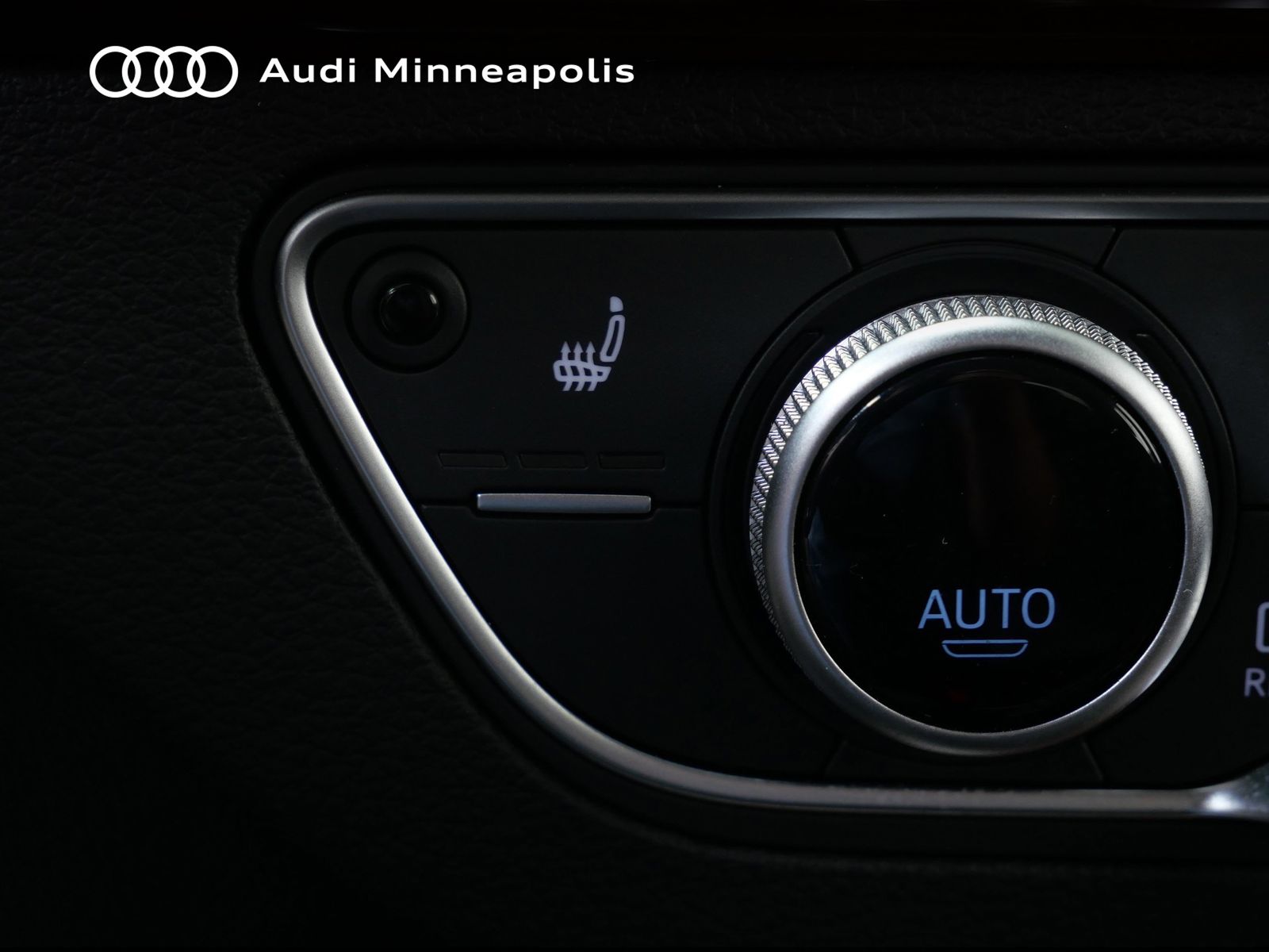 Thumbnail: 2023 Audi Q5 - 26