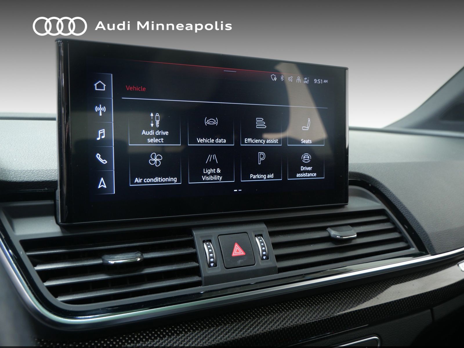 Thumbnail: 2021 Audi SQ5 - 25