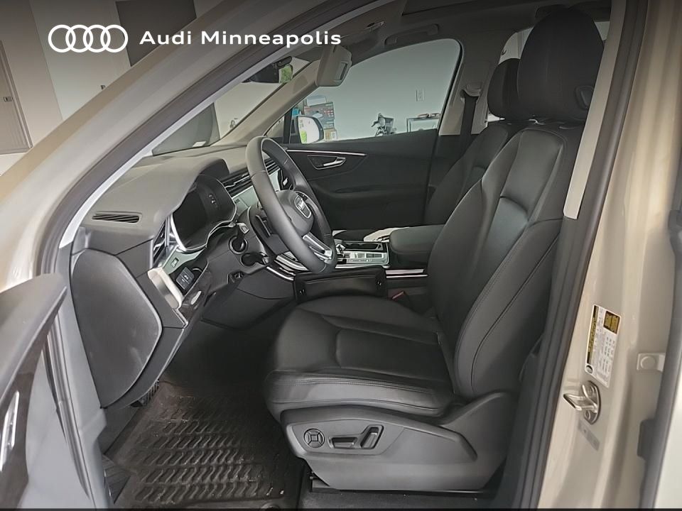 Thumbnail: 2022 Audi Q7 - 2