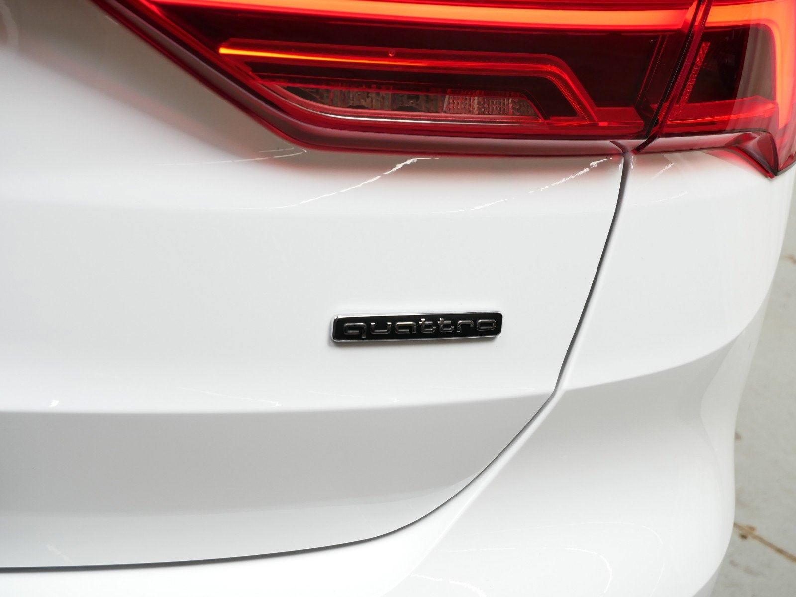 Thumbnail: 2023 Audi Q3 - 26