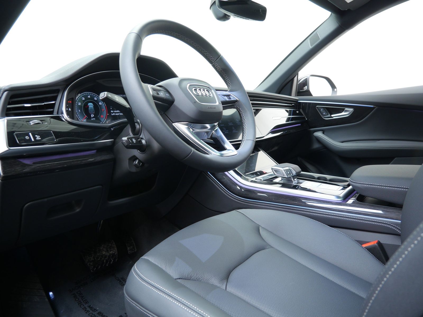 Thumbnail: 2026 Audi Q8 - 2