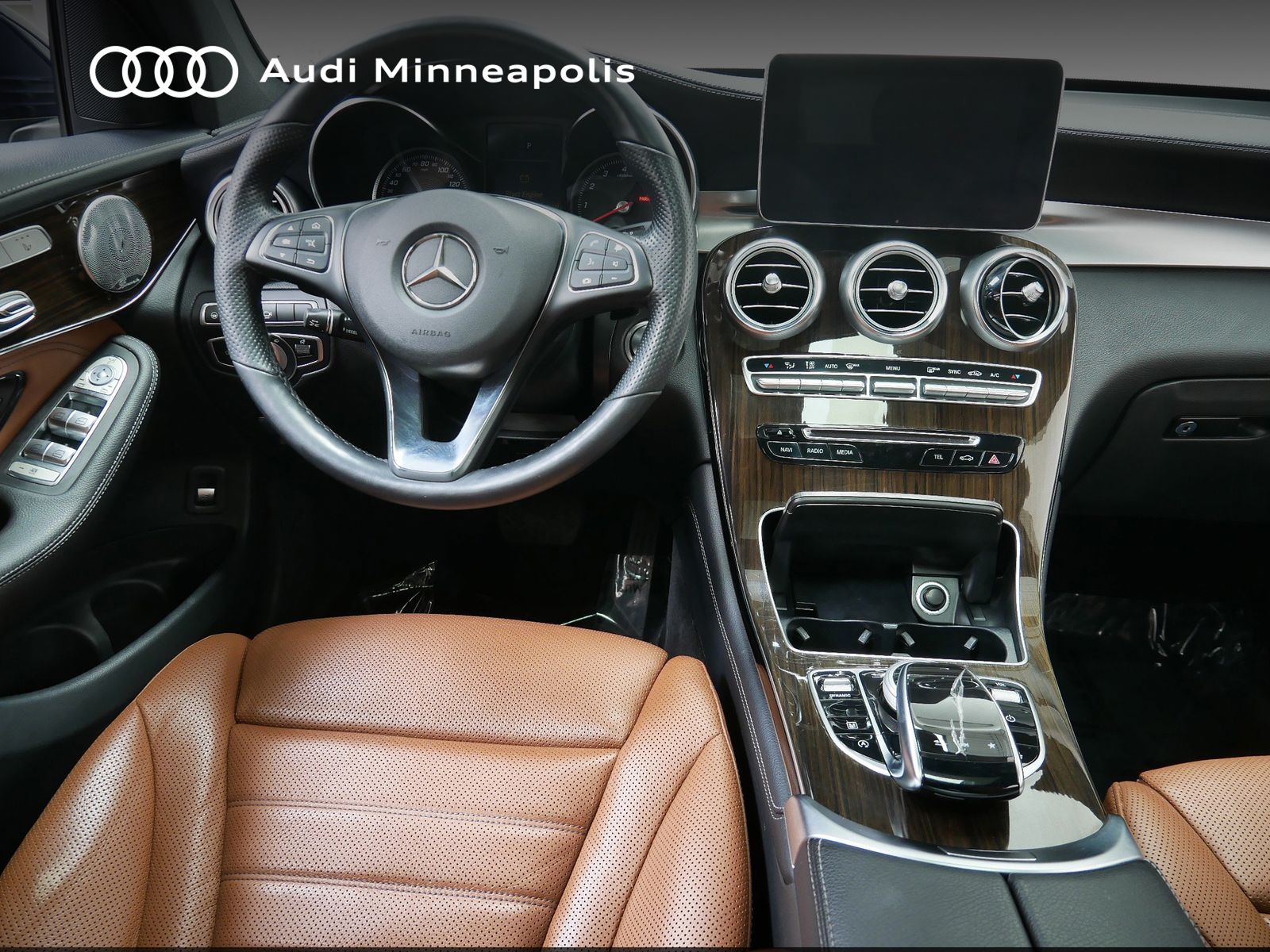 Thumbnail: 2019 Mercedes-Benz GLC - 17