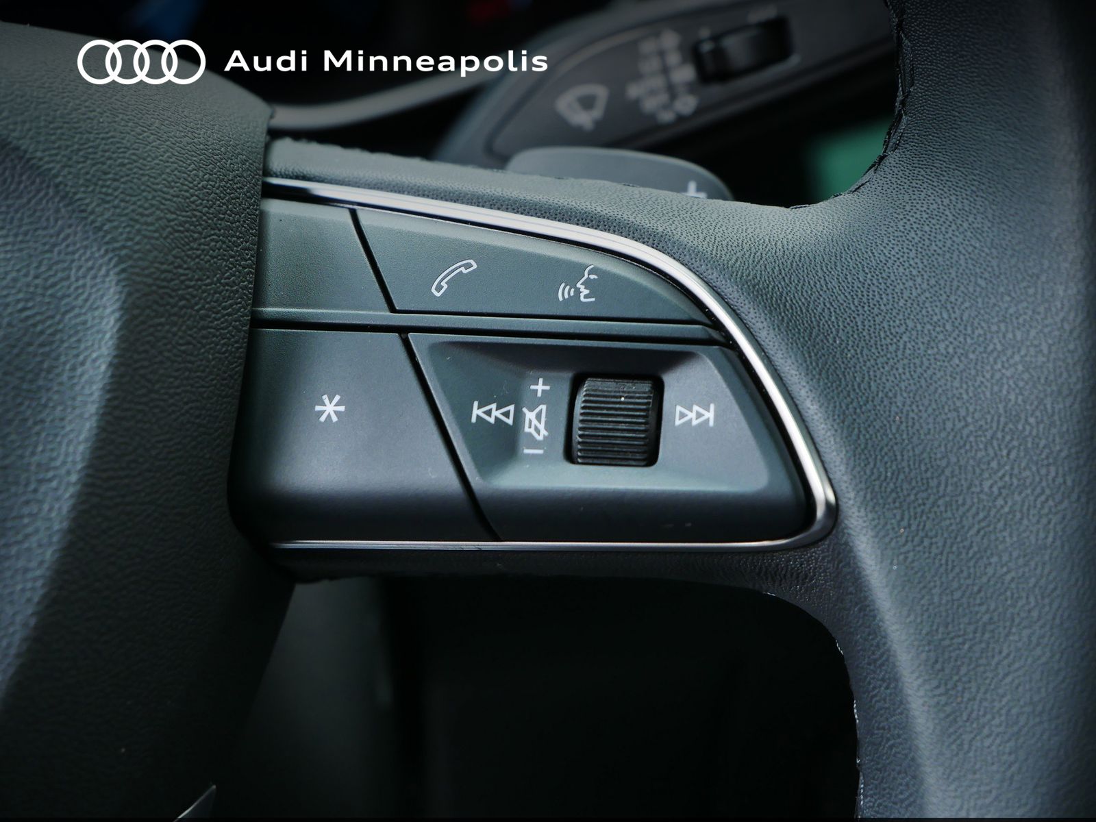 Thumbnail: 2025 Audi Q3 - 20