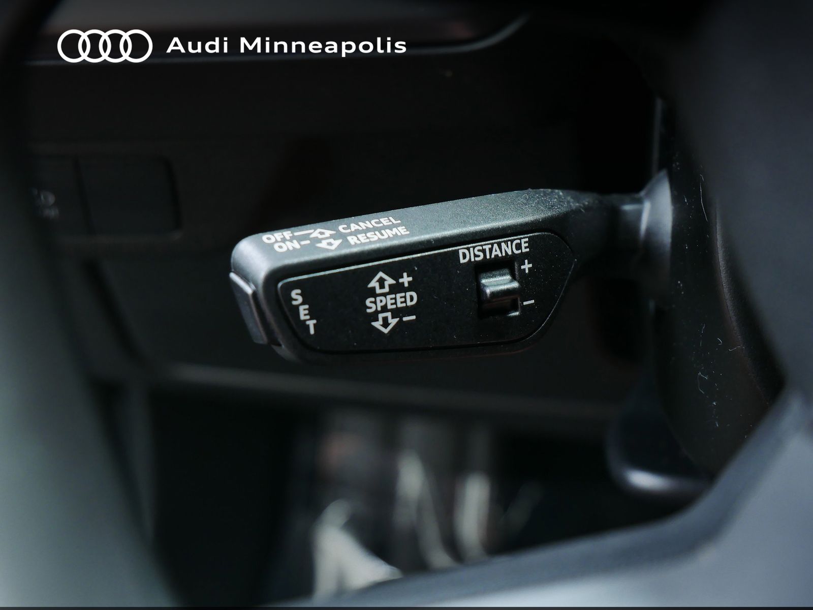 Thumbnail: 2023 Audi Q4 e-tron - 21