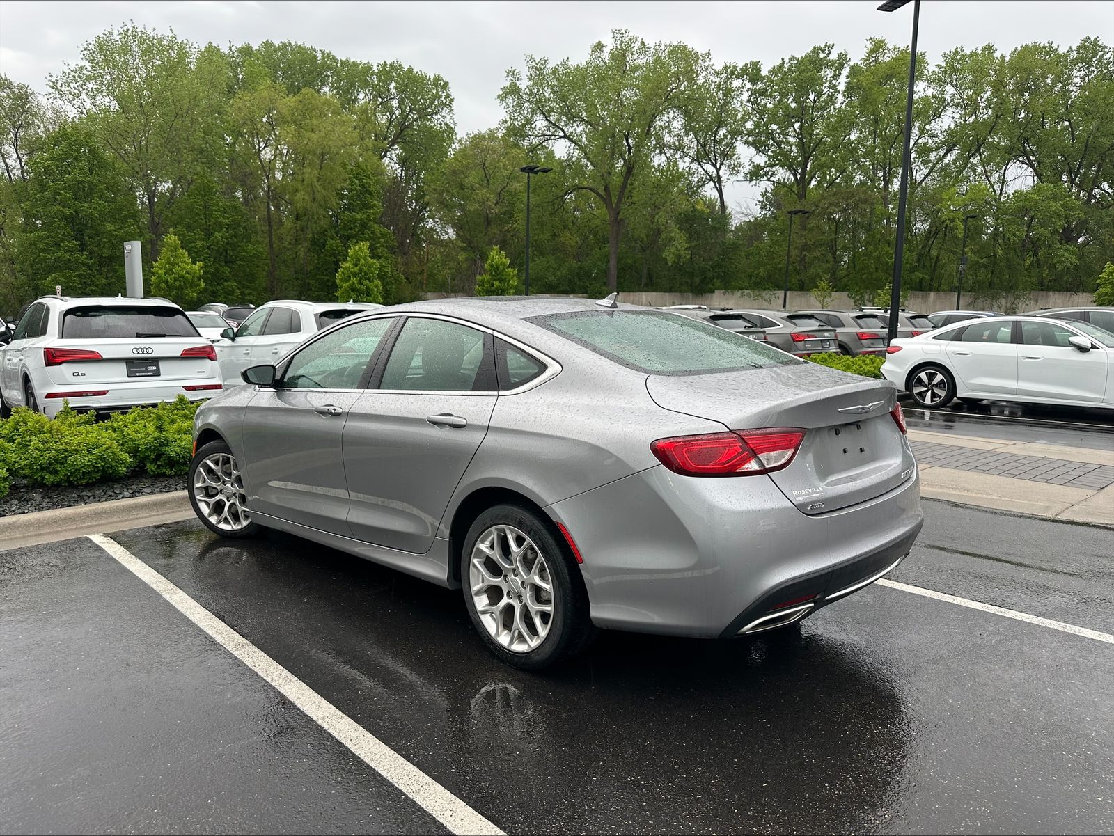 Thumbnail: 2016 Chrysler 200 - 10