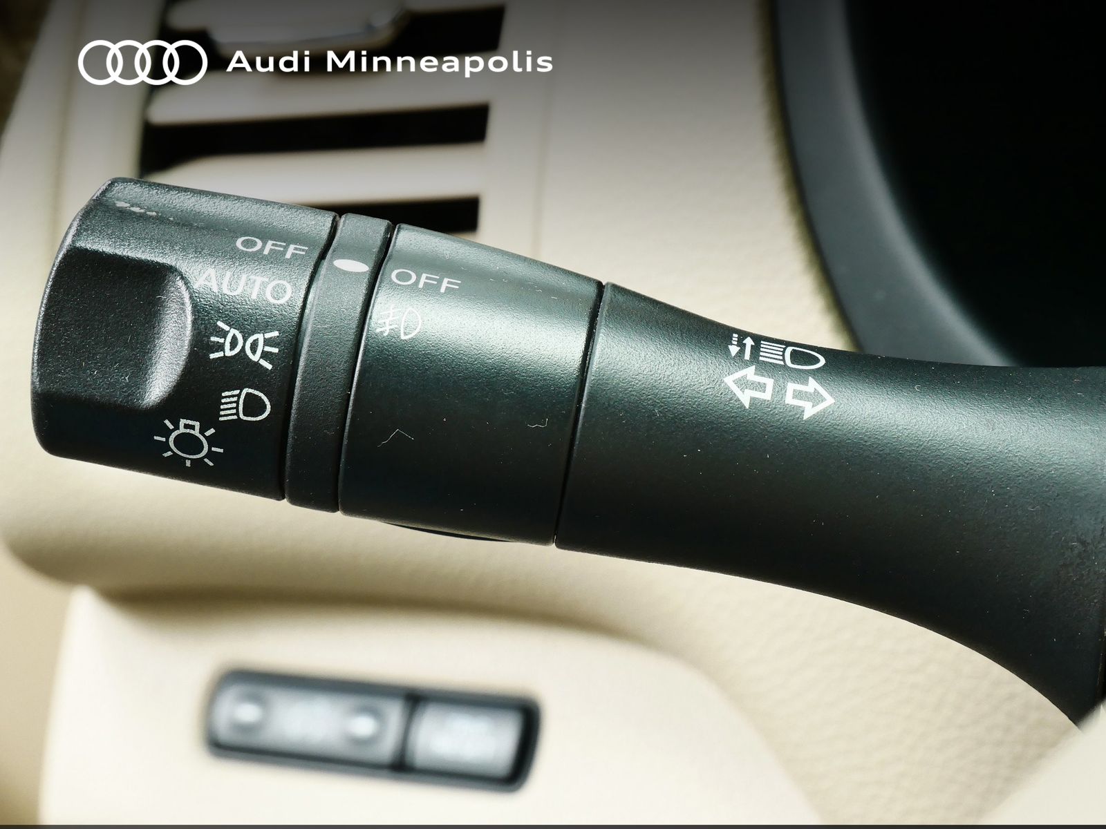 Thumbnail: 2014 Nissan Altima - 27