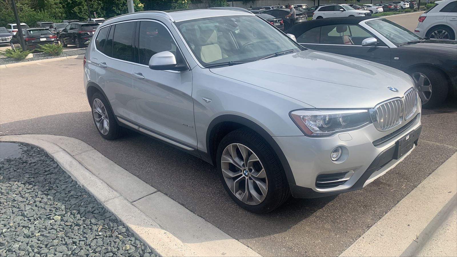 2017 BMW X3 xDrive35i Hero Image