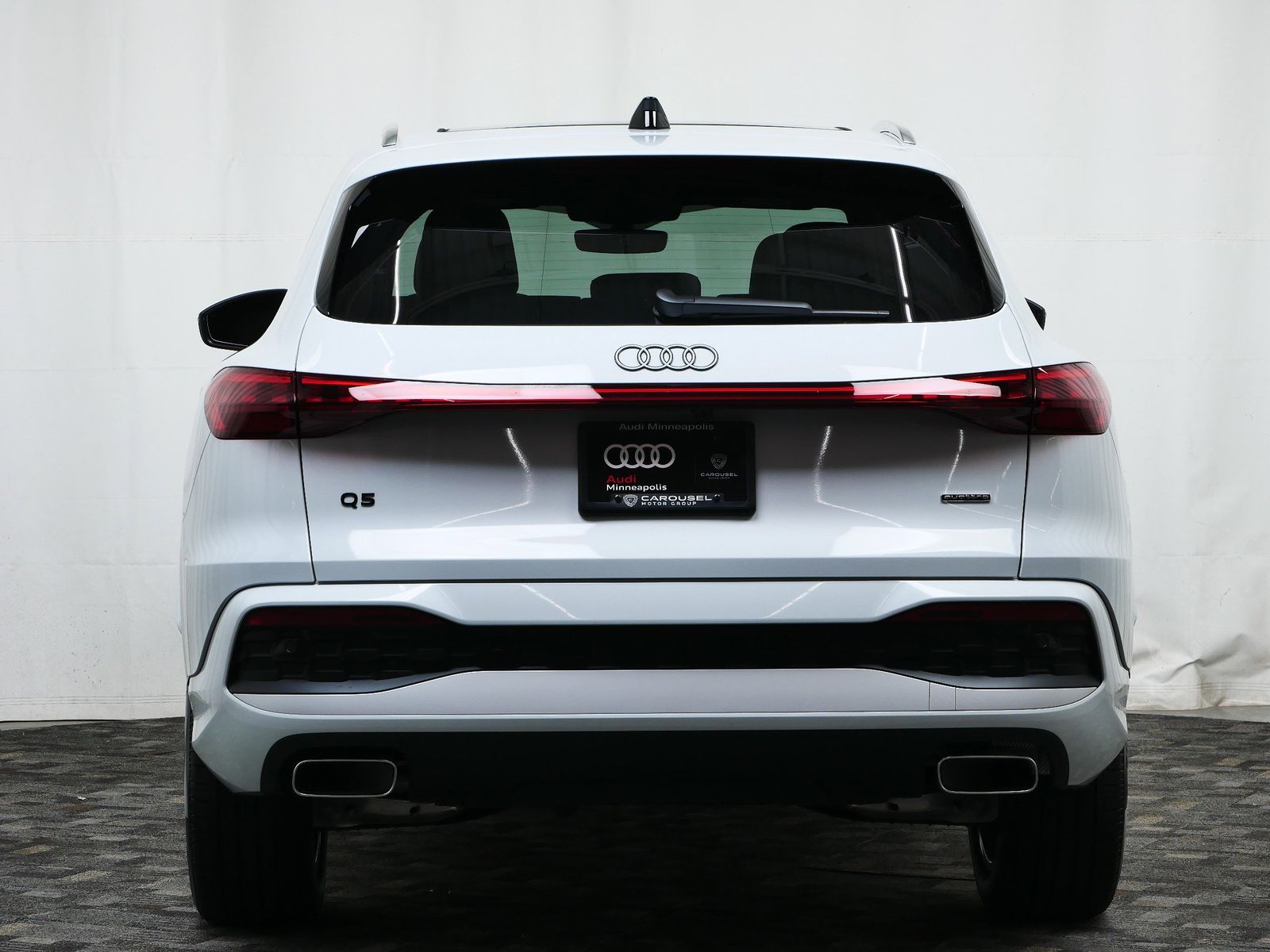 Thumbnail: 2025 Audi Q5 - 5
